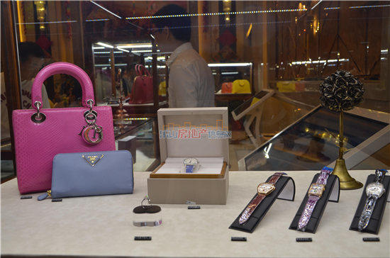 奢侈品展.jpg
