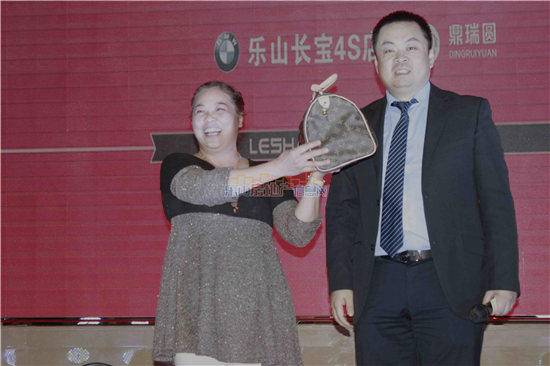 一等奖得主.jpg 一等奖得主.jpg