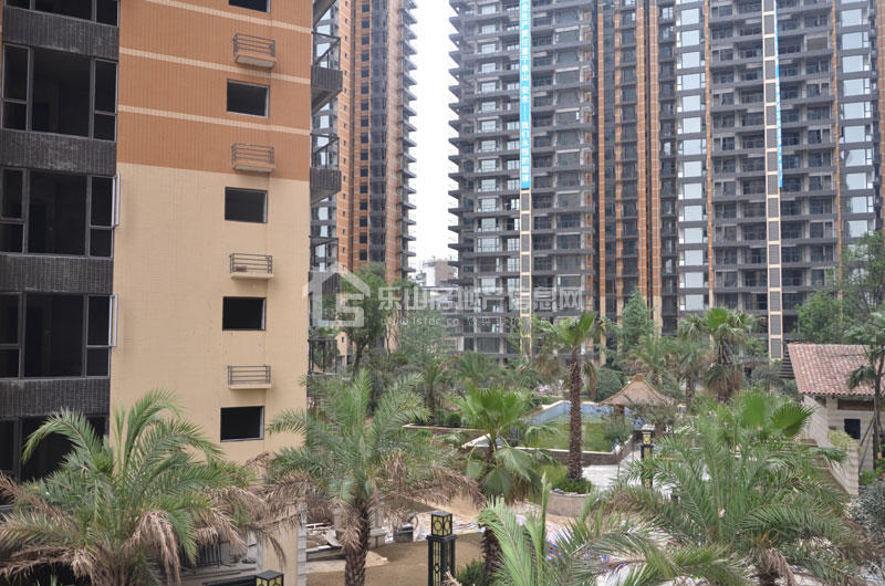 蓝湾半岛二手房实景图 蓝湾半岛二手房实景图