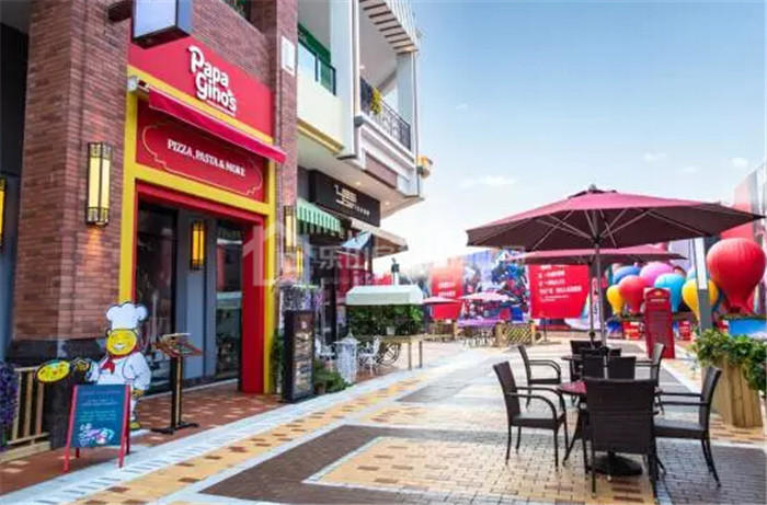 乐山万达广场金街样板段开放仪式圆满落幕！