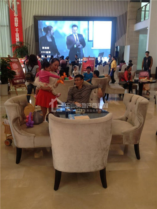 国庆3天乐欢聚在翡翠 假期看人海不如来这里嗨!