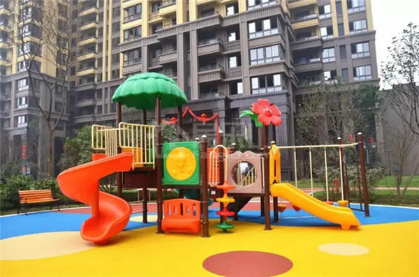乐山万达广场交房仪式圆满举行 业主喜迎新居 QQ截图20161117092327.jpg