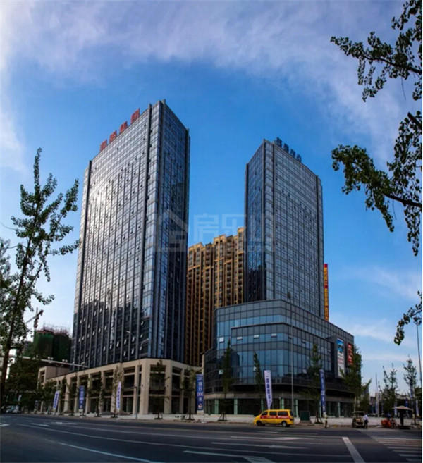 乐山顶配+大咖云集，邦泰中心再刷商务新高度