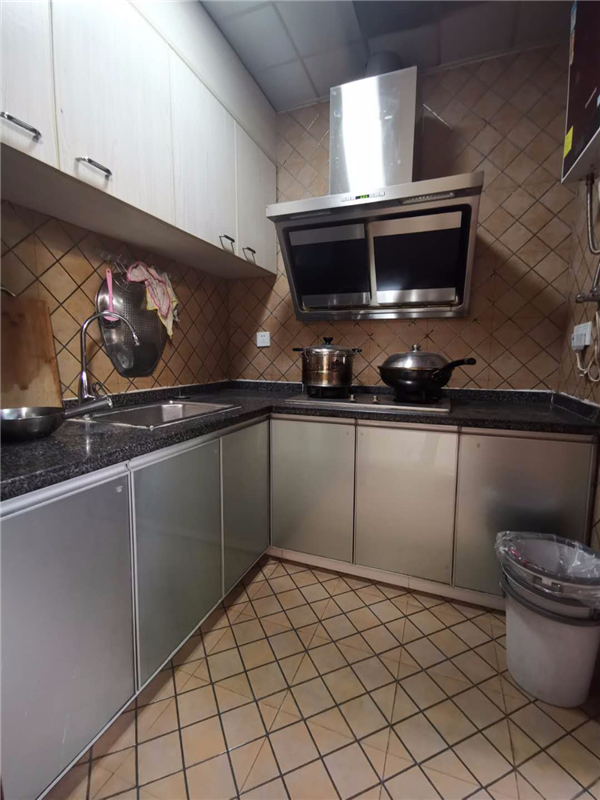 141100082d005b66f81385.png