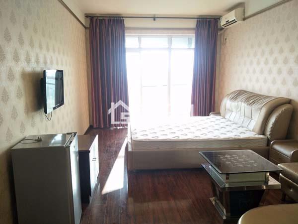 3018045380daeaa5bd4675.jpg