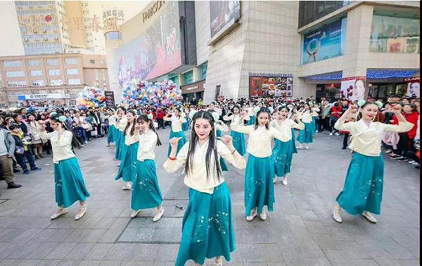 汉服秀示意图 汉服秀示意图