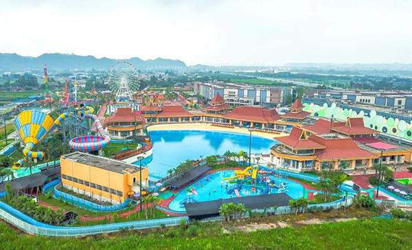 远成文旅城实景图 远成文旅城实景图