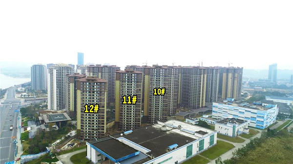 邦泰滨河里实景图