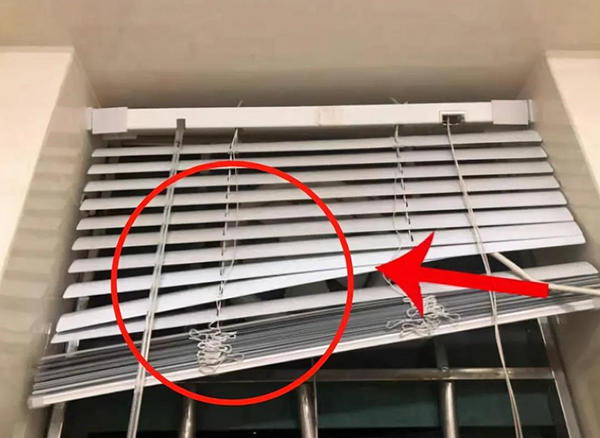 百叶窗示意图
