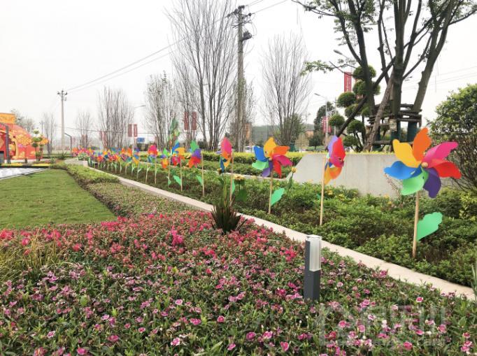 天樾国际城售楼部实景图 天樾国际城售楼部实景图