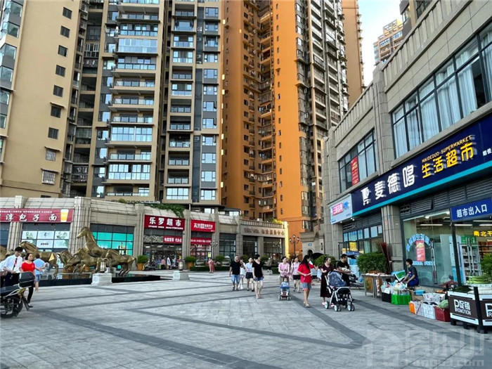 滟澜洲商业实景图 滟澜洲商业实景图