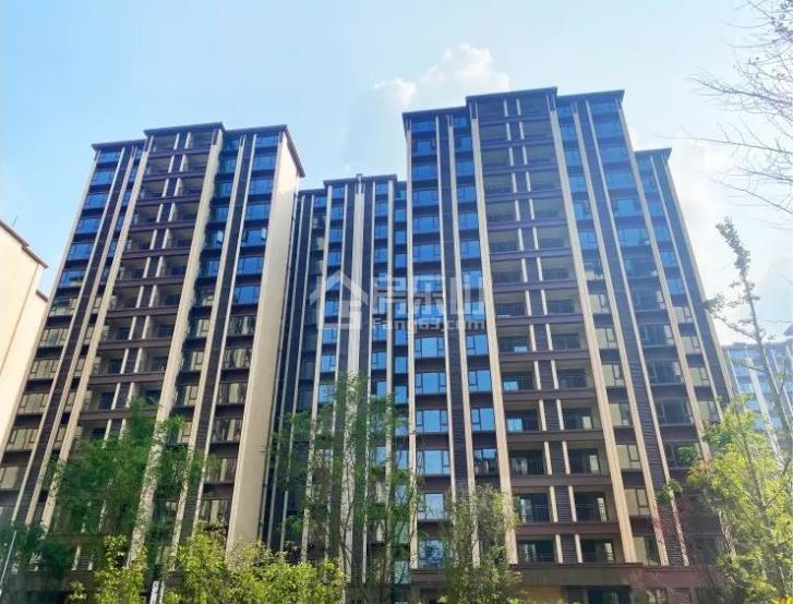 佳乐江屿城工程进度实拍 佳乐江屿城工程进度实拍