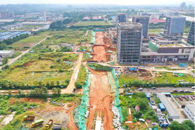 建业大道至创业路段 建业大道至创业路段