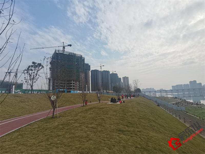 滨江花园城实景拍摄 滨江花园城实景拍摄