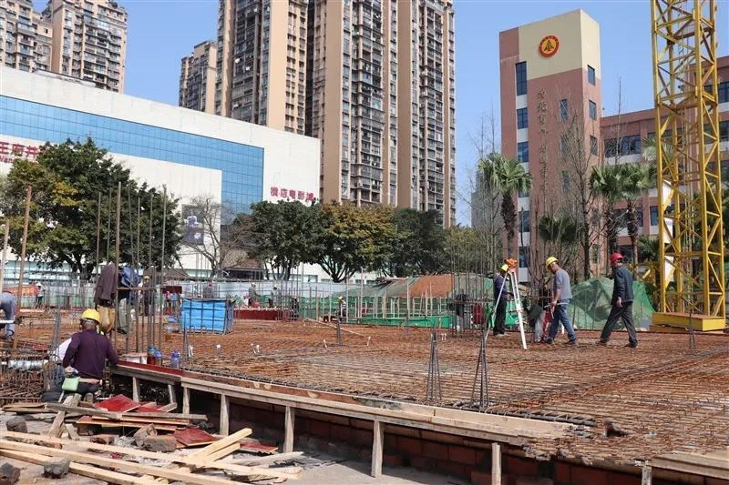 乐山市实验中学教学楼及附属设施二期(含三期)工最新工程进度 乐山市实验中学教学楼及附属设施二期(含三期)工最新工程进度
