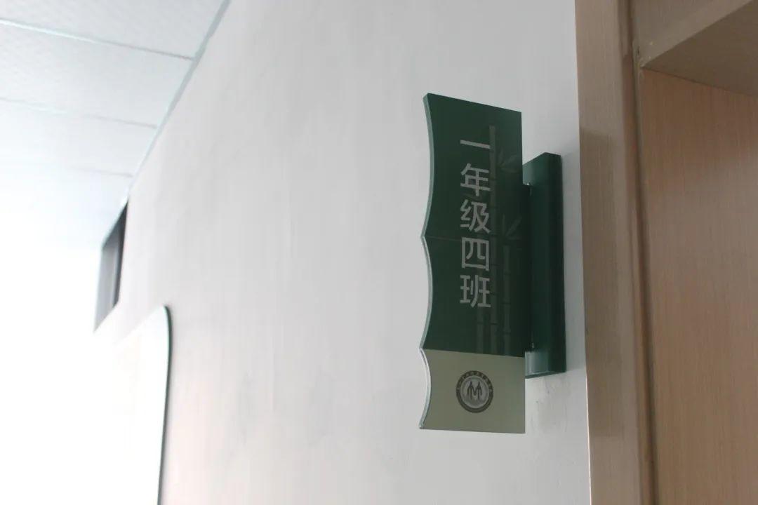 180957546168c815316677.jpg 180957546168c815316677.jpg