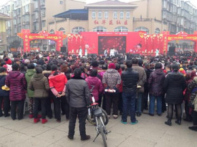 意凡家世界“2015迎新年文化进万家”引爆峨眉