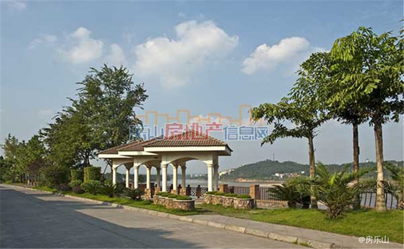 西岸第一城实景图