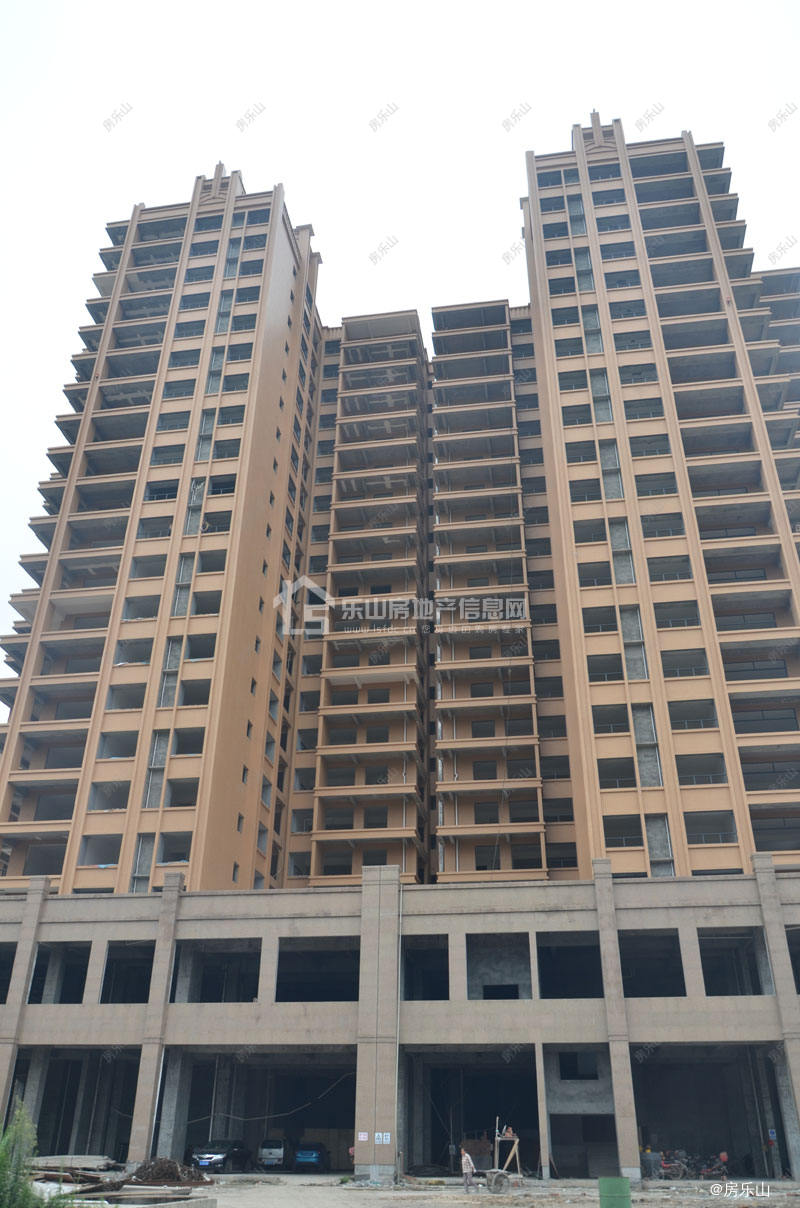 西岸第一城实景图