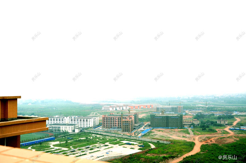 西岸第一城实景图