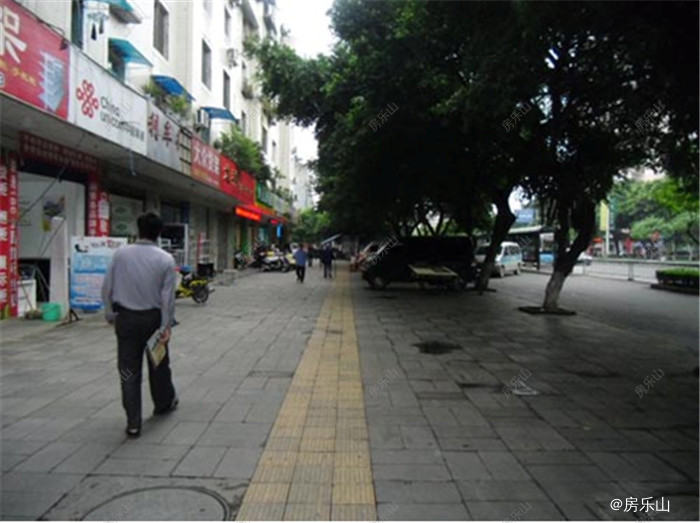 大通综合楼实景图