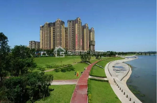 滟澜洲,这里原叫草鞋渡