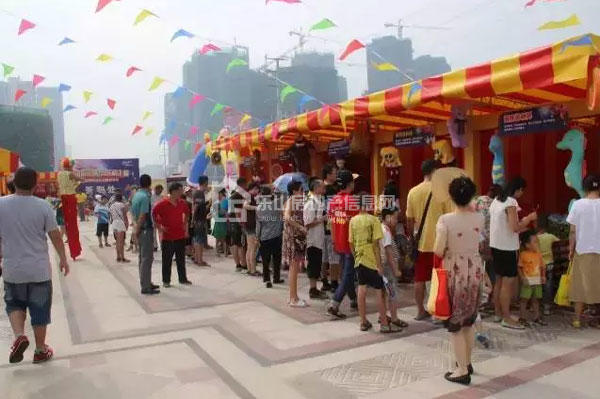 邦泰国际社区游乐场竟引关注!周末继续嗨! 邦泰国际社区游乐场竟引关注!周末继续嗨!