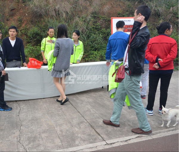 恒邦业主金秋乐跑第二战——中心城业主开跑! 恒邦业主金秋乐跑第二战——中心城业主开跑!