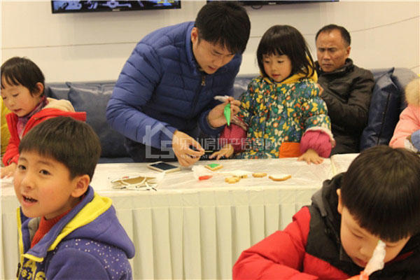 圣诞节提前乐 铂金汇周末DIY活动温暖登场! ??14.jpg