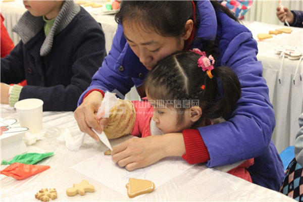 圣诞节提前乐 铂金汇周末DIY活动温暖登场! 圣诞节提前乐 铂金汇周末DIY活动温暖登场!
