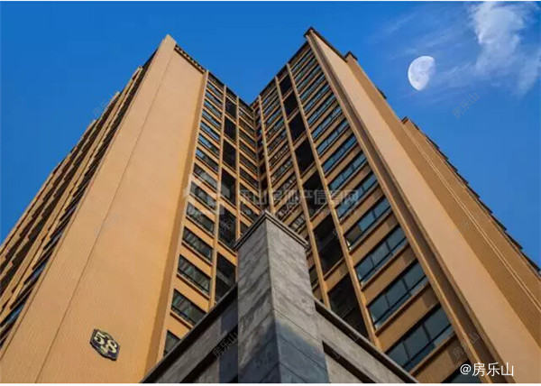 西岸第一城实景图