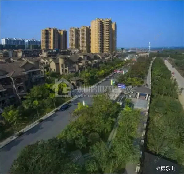 西岸第一城实景图