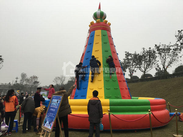 滟澜洲冰雪盛宴喜迎新年 精彩纷呈欢乐不停! 滟澜洲冰雪盛宴喜迎新年 精彩纷呈欢乐不停!