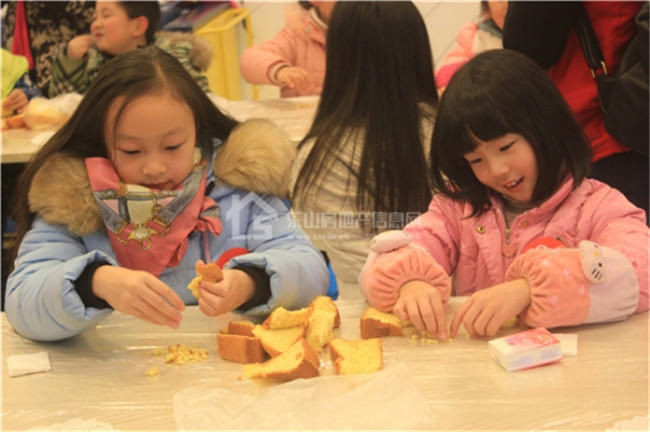 分享甜蜜汇聚快乐时光 铂金汇趣味DIY热闹继续! ??5.jpg