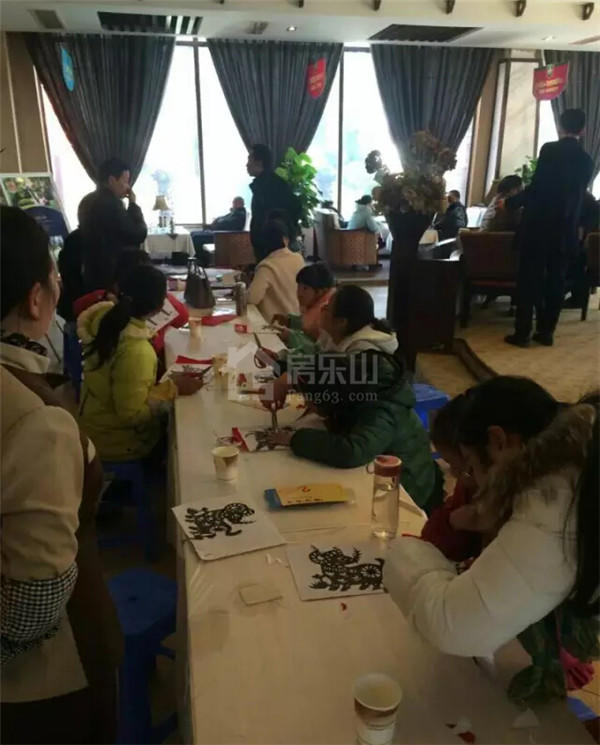 年味西岸之剪纸DIY 剪出快乐剪出祝福