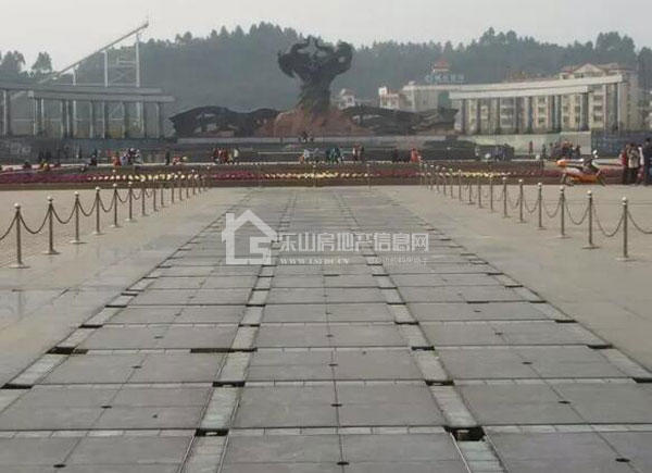 房交会首日恒邦集团展位被市民挤爆啦！