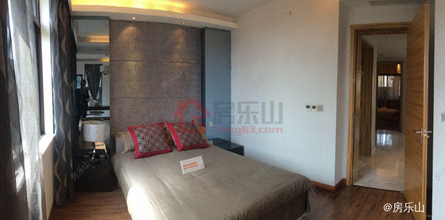 西岸第一城别墅样板间