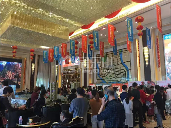 【12857、3673、15032、11327】这些数据,感谢每一个乐山人的支持! QQ?20160405092404.jpg