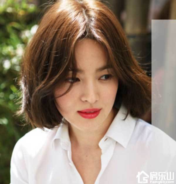 《太阳的后裔》热播，偷偷传授你宋慧乔的女神法宝