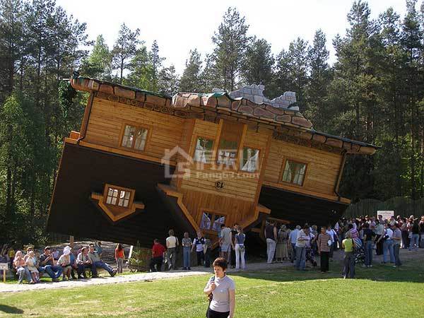 【惊艳】超想住在里面，欣赏全球八栋奇观房屋！