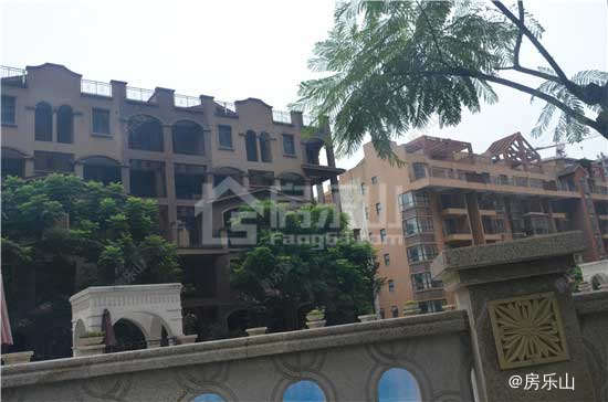 西岸第一城实景