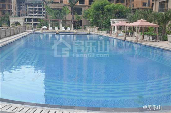 西岸第一城实景