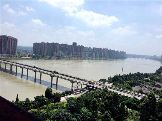 最新乐山二手房源 观江跃层 清水 精装任你挑选 图片31.jpg
