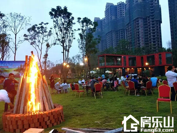 滟澜洲露营公园诚邀全乐山，一起回归自然生活
