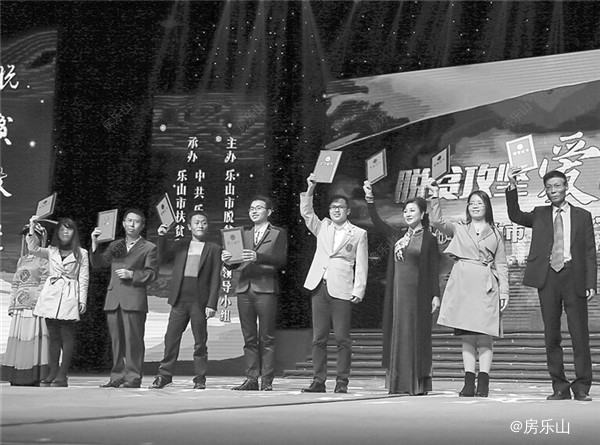 QQ截图20161026095404.jpg