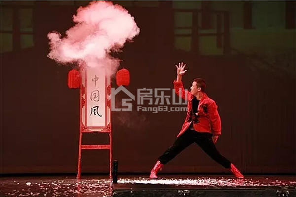 “翡翠十周年暨社群启动盛典” 大型晚会抢先看! QQ截图20161104094406.jpg