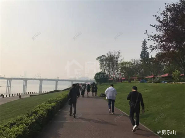 QQ截图20170420091911.jpg