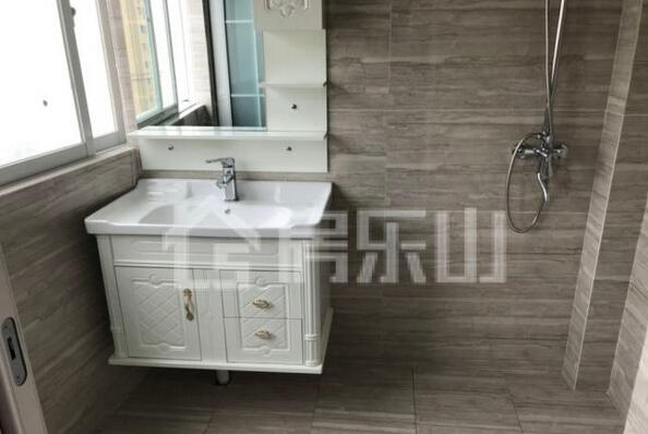 02173043984a2d946f8795.jpg QQ截图20171202172755.jpg