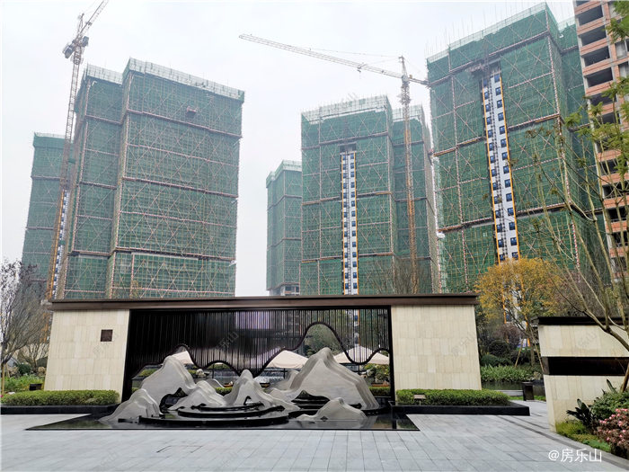 邦泰大渡河府滨河湾实景图