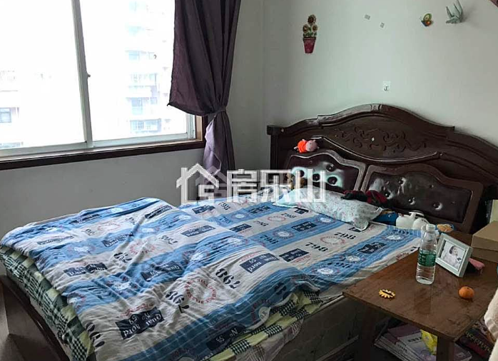 乐山惠安苑二手房卧室图片 乐山惠安苑二手房卧室图片
